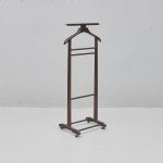1481 9011 VALET STAND